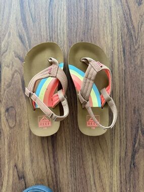 Reef Little Ahi Rainbow Flip Flops Toddler Size 7/8 Sandals